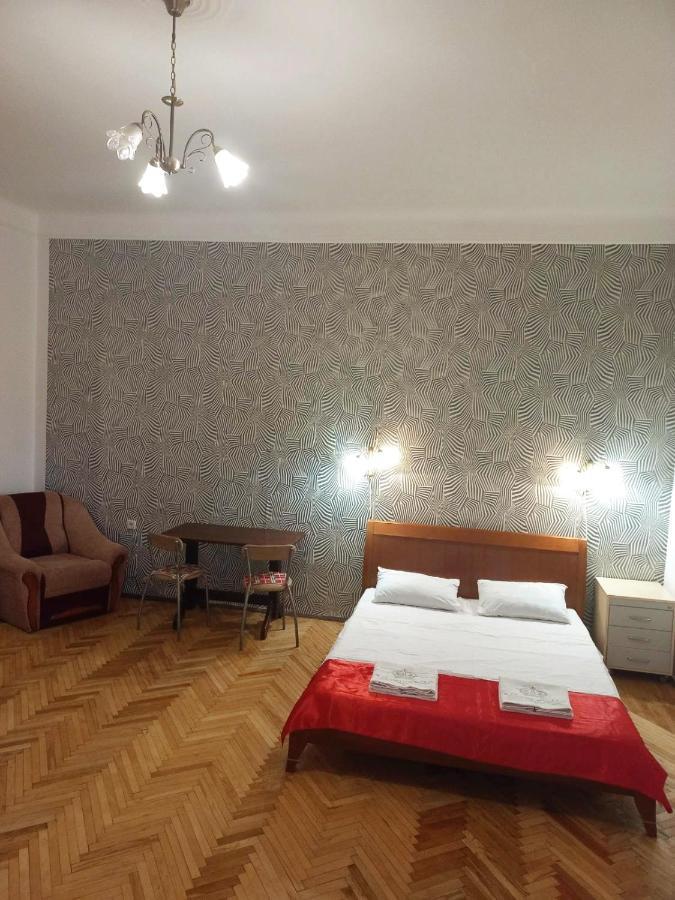 Apartament Of Center Lviv Leilighet Eksteriør bilde
